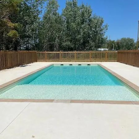 Agence Jf Immo - 4 Pers Climatisation Piscine Et Parking 300 M Plages V0775 Daire Vias
