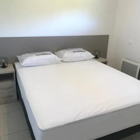 V0775 - Recent 4 Pers Avec Climatisation Piscine Et Parking 200 M Plages 아파트 *