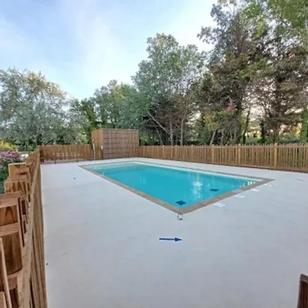 Appartamento Agence Jf Immo - 4 Pers Climatisation Piscine Et Parking 300 M Plages V0775 *